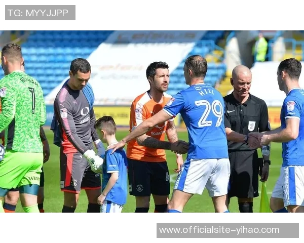 吉林汉姆迎战卢顿展现实力之争期待精彩对决与激烈竞争