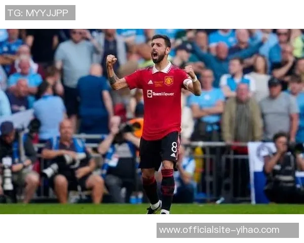 布鲁诺费尔南德斯在足球场上的精彩表现与未来发展潜力分析